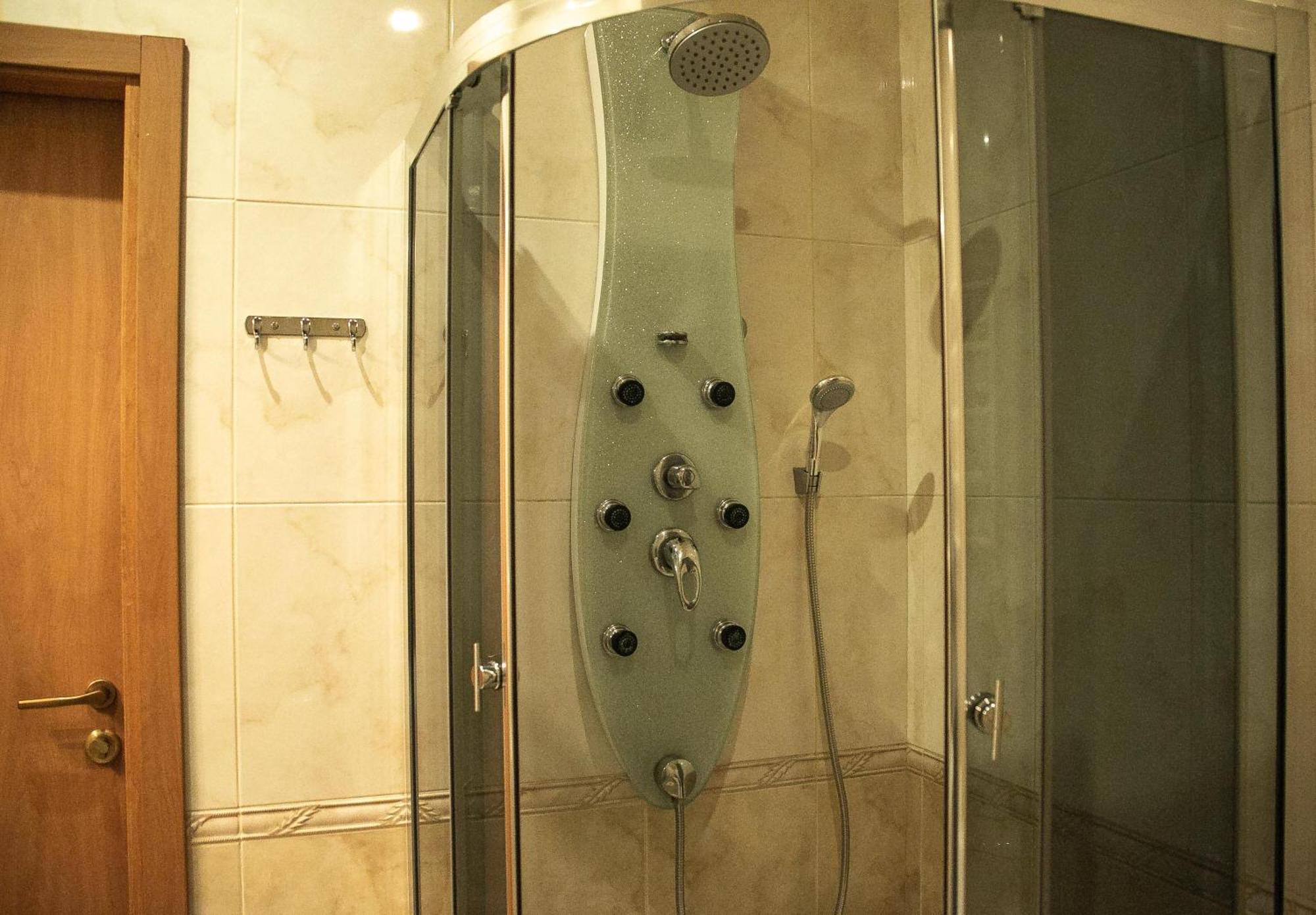 Doba In Ua Most-Sity Apartments Dnyipropetrovszk Kültér fotó