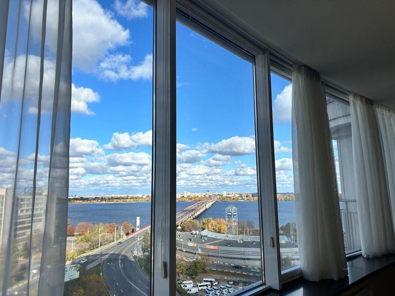 Doba In Ua Most-Sity Apartments Dnyipropetrovszk Kültér fotó